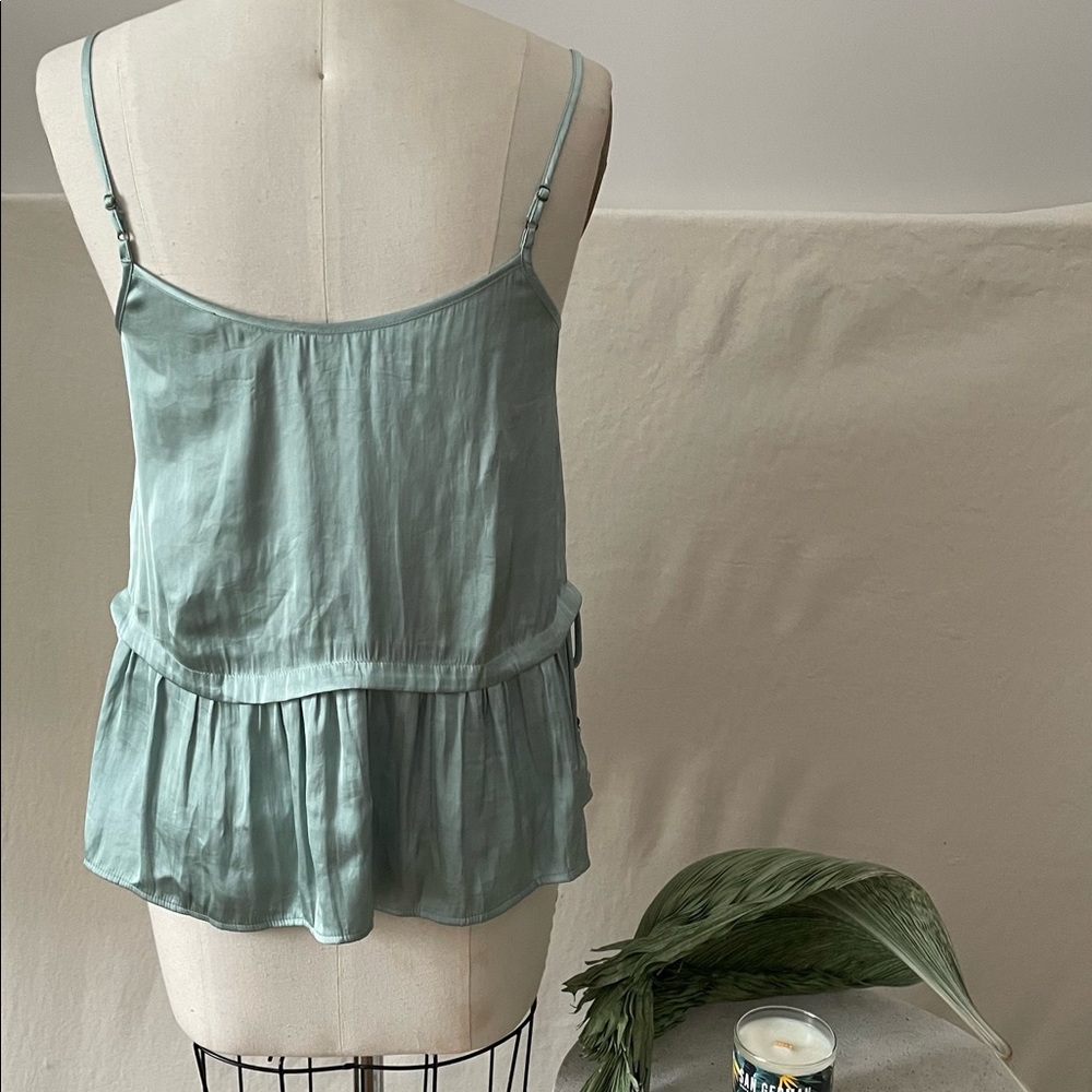 Chelsea and Violet Greenish Turquoise Top - Picture 2 of 8